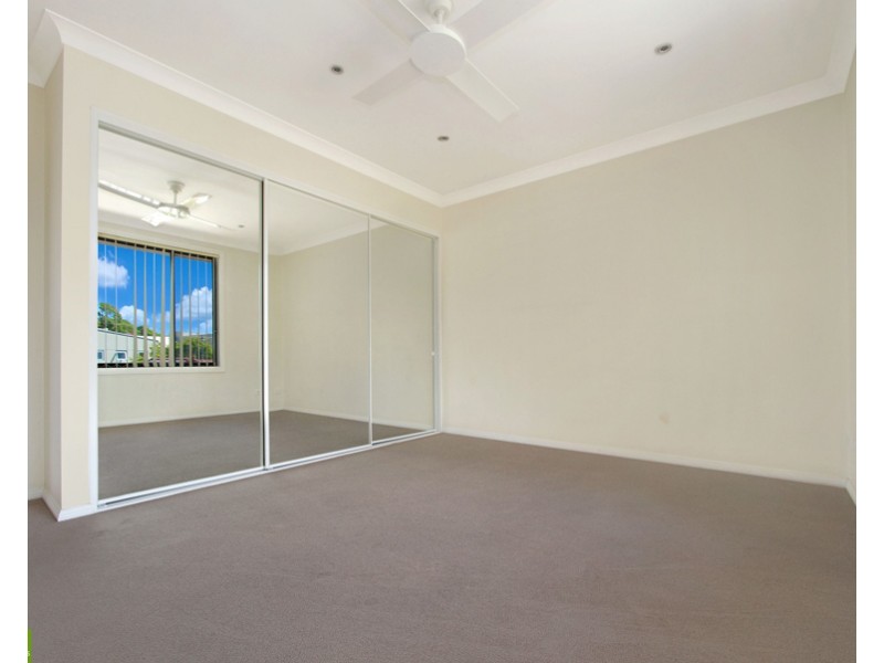 3/8 Mackie Street, Coniston NSW 2500