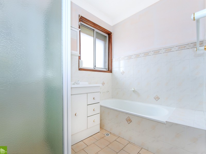 3/17 Kemblawarra Road, Warrawong NSW 2502