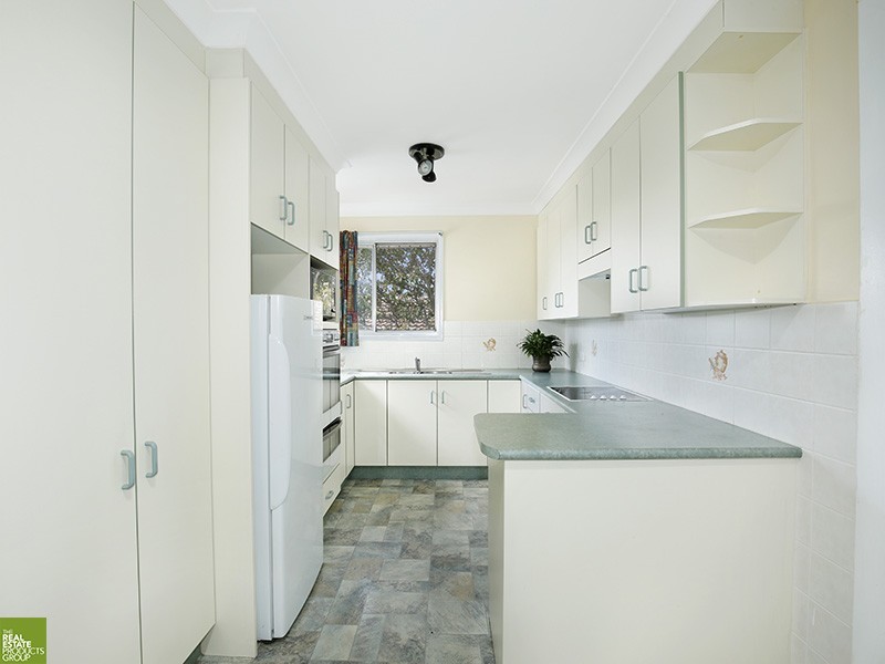 317 Farmborough Road, Farmborough Heights NSW 2526