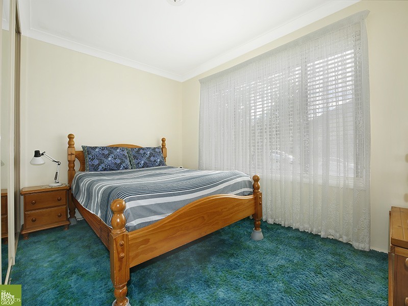 317 Farmborough Road, Farmborough Heights NSW 2526