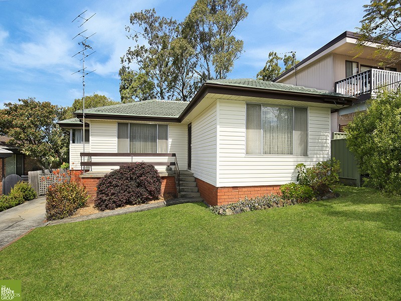 317 Farmborough Road, Farmborough Heights NSW 2526