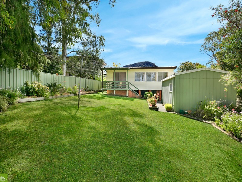 317 Farmborough Road, Farmborough Heights NSW 2526