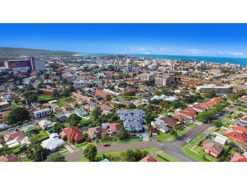 35 Rawlinson Avenue, Wollongong NSW 2500