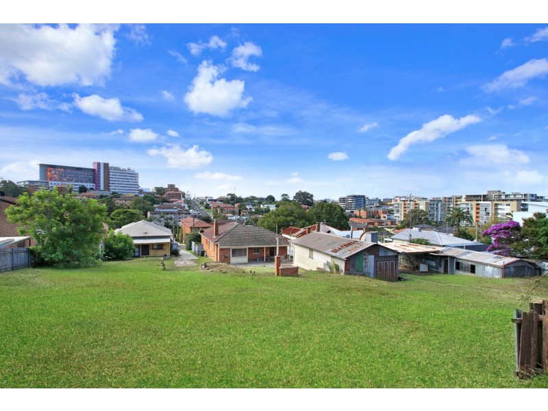 33, 35 and 37 Rawlinson Avenue, Wollongong NSW 2500