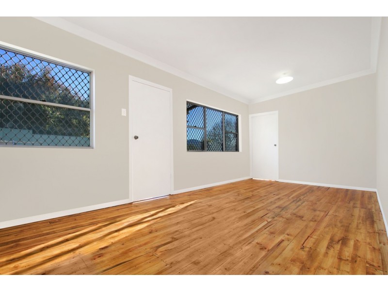 9 Jemima Street, Unanderra NSW 2526