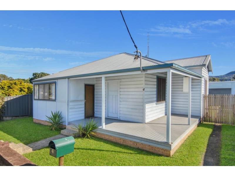 4 Princes Highway, Figtree NSW 2525