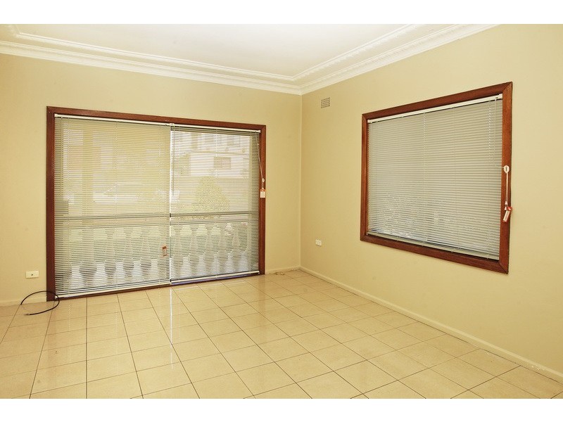 9A Bent Street, Warrawong NSW 2502