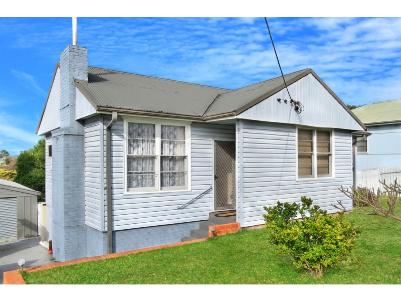 91 Farmborough Road, Unanderra NSW 2526