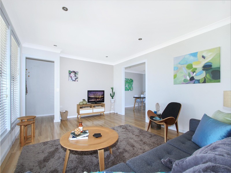 28 Coachwood Drive, Unanderra NSW 2526