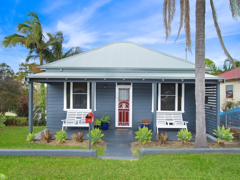 17 George Avenue, Bulli NSW 2516