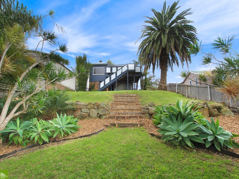 17 George Avenue, Bulli NSW 2516