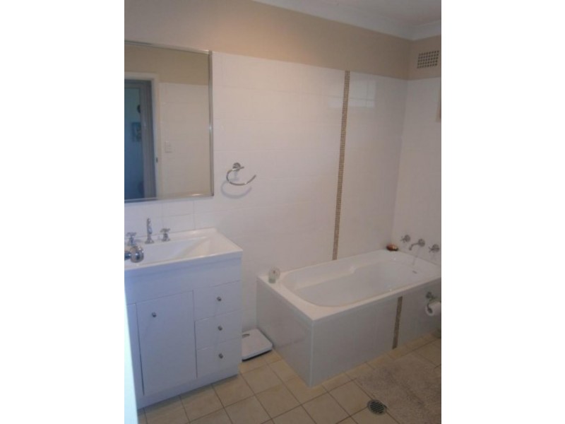 104 Robsons Road, Keiraville NSW 2500