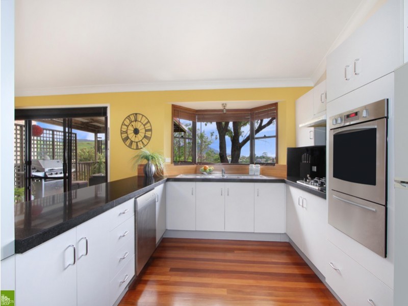 29 Plumwood Crescent, Cordeaux Heights NSW 2526
