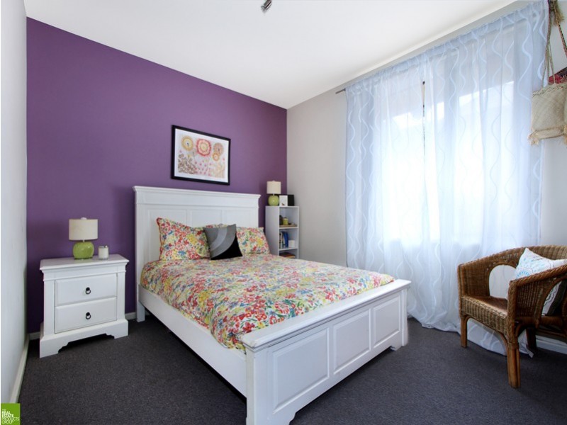 4 Kotara Crescent, Unanderra NSW 2526