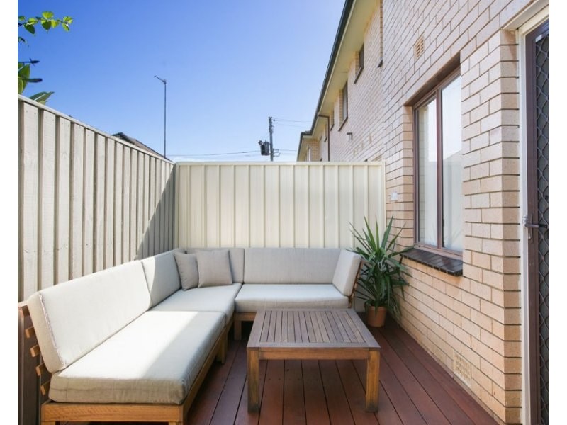 6/1 The Avenue, Bellambi NSW 2518