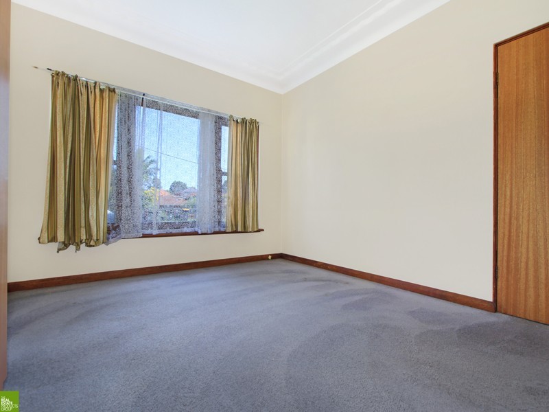 4 Hillview Avenue, Gwynneville NSW 2500