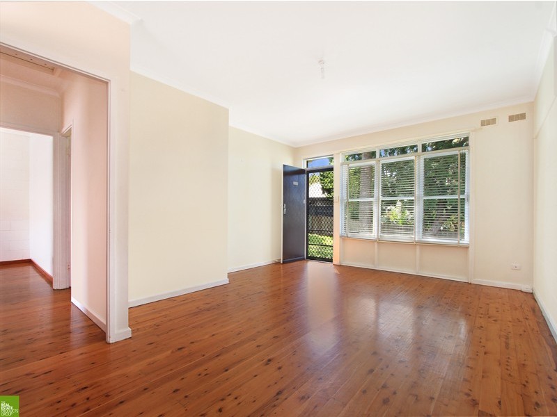 1/4 Buckle Crescent, West Wollongong NSW 2500