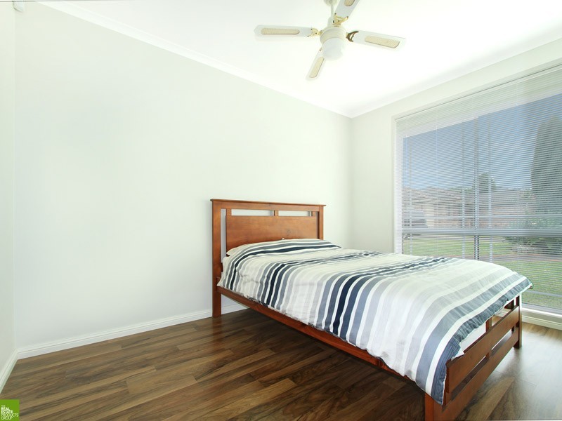 7 Tully Crescent, Albion Park NSW 2527