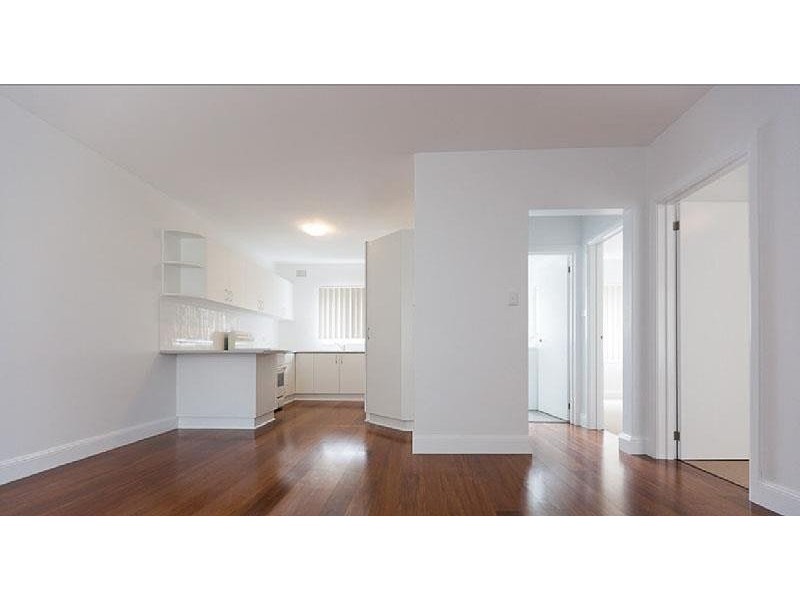 3/40 Bridge Street, Coniston NSW 2500