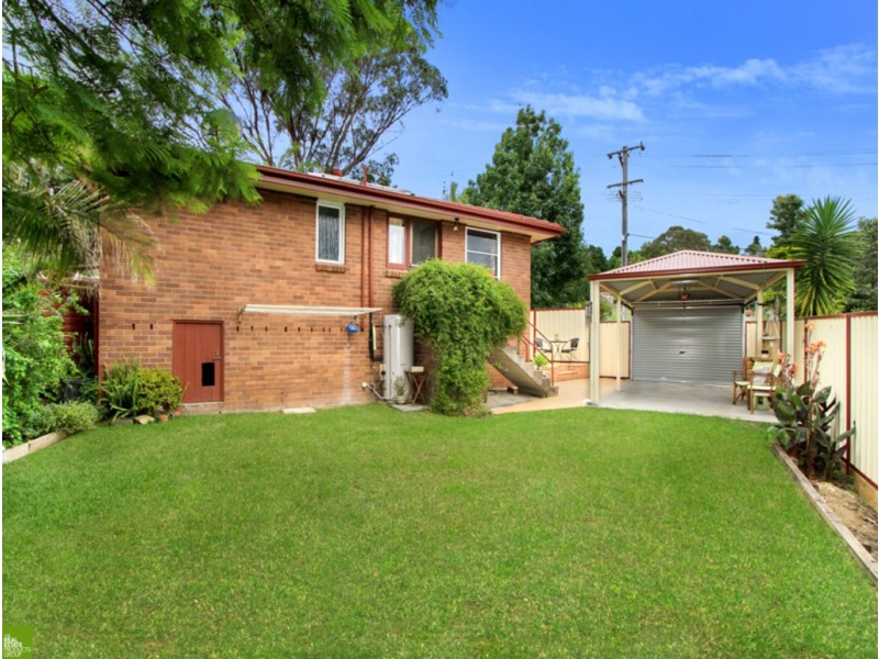 4 Kotara Crescent, Unanderra NSW 2526