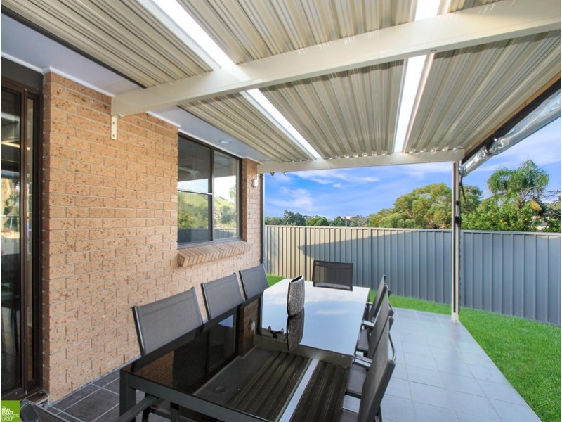 30 Hopman Crescent, Berkeley NSW 2506