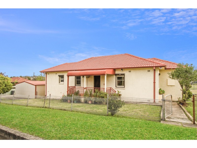 45 Stuart Road, Warrawong NSW 2502