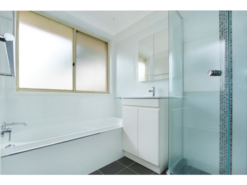 7 Serrata Place, Cordeaux Heights NSW 2526