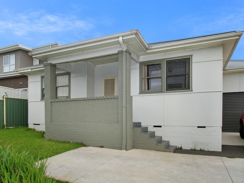 1/212 Princes Highway, Albion Park Rail NSW 2527