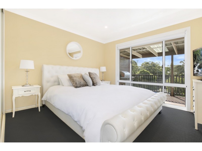 9 Aminya Place, Farmborough Heights NSW 2526