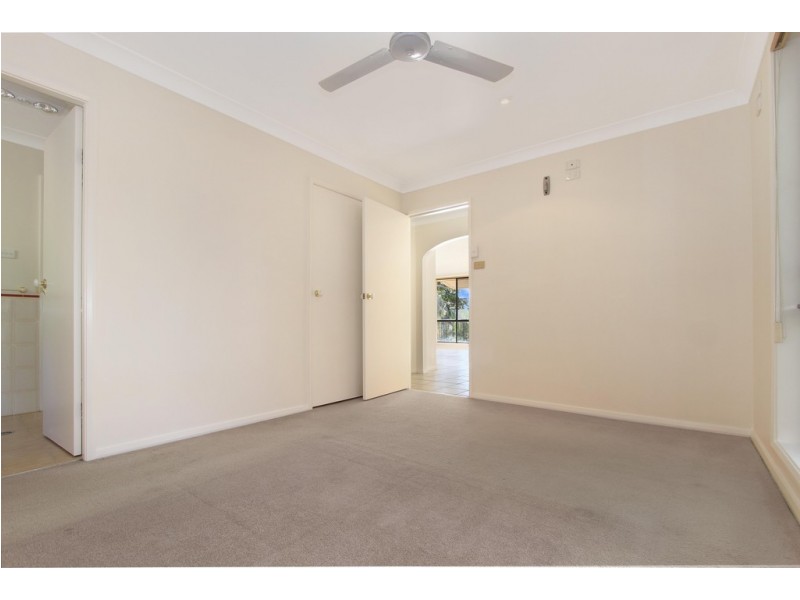 37 Plumwood Crescent, Cordeaux Heights NSW 2526