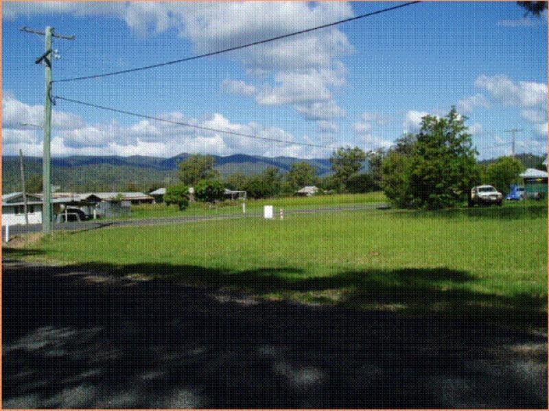 6 Beech Street, Builyan QLD 4680