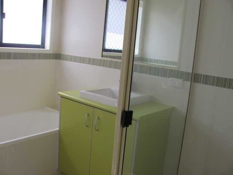 2 Greenhills Court, Calliope QLD 4680