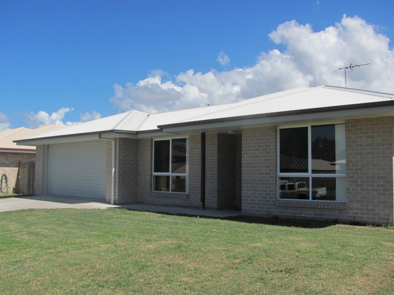 35 MONTEREY WAY, Calliope QLD 4680