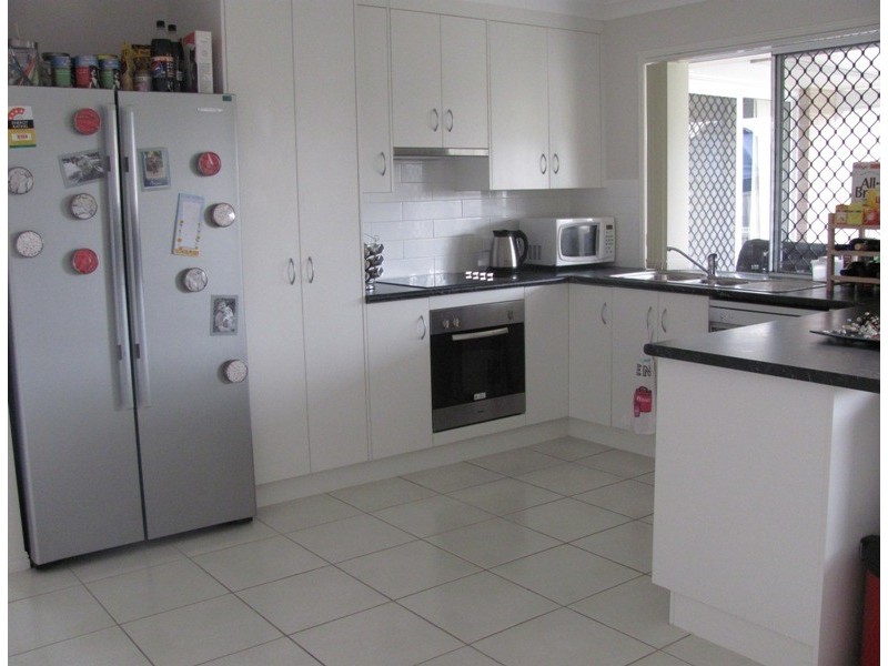 35 MONTEREY WAY, Calliope QLD 4680