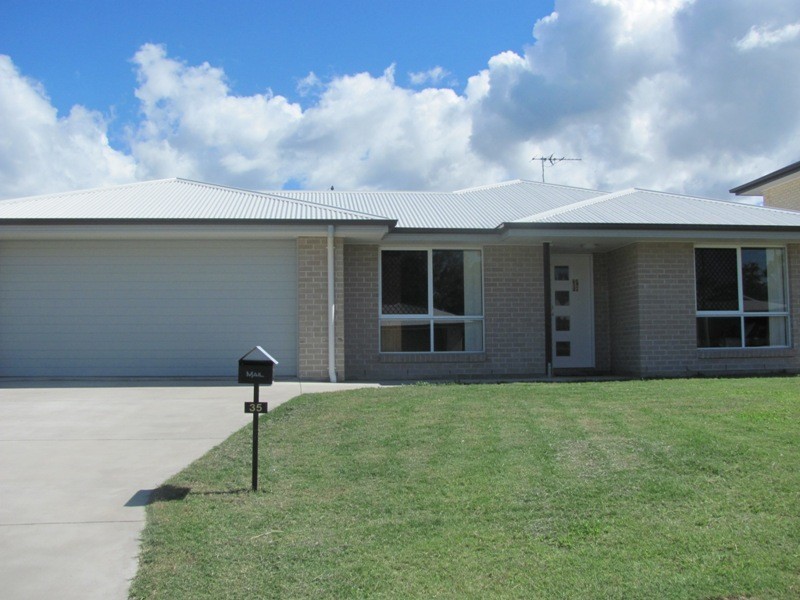 35 MONTEREY WAY, Calliope QLD 4680