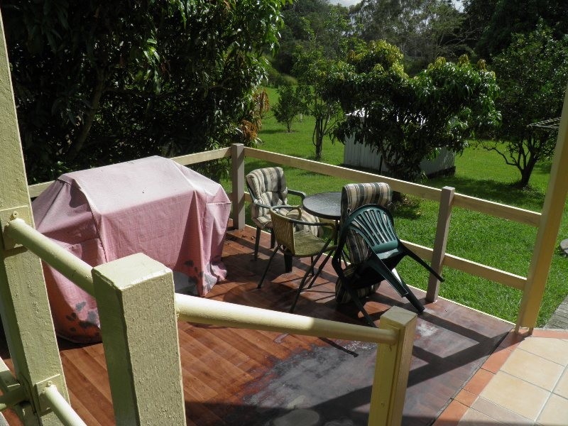 17 Milton St,, Boyne Valley QLD 4680