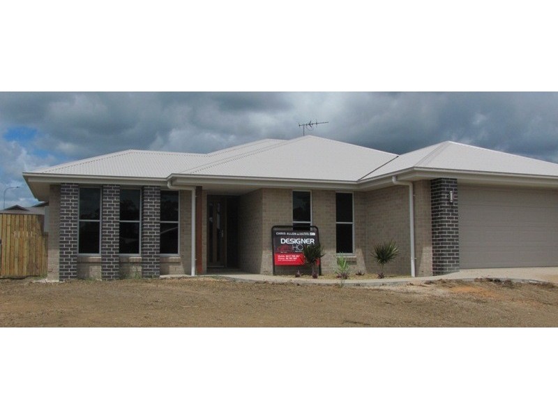 14 Sunpoint Way, Calliope QLD 4680