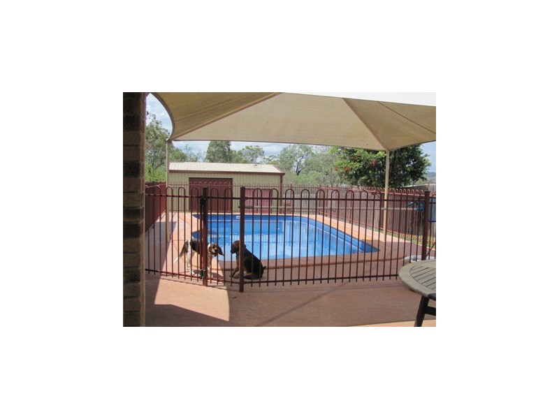 15 MELBOURNE COURT, Calliope QLD 4680