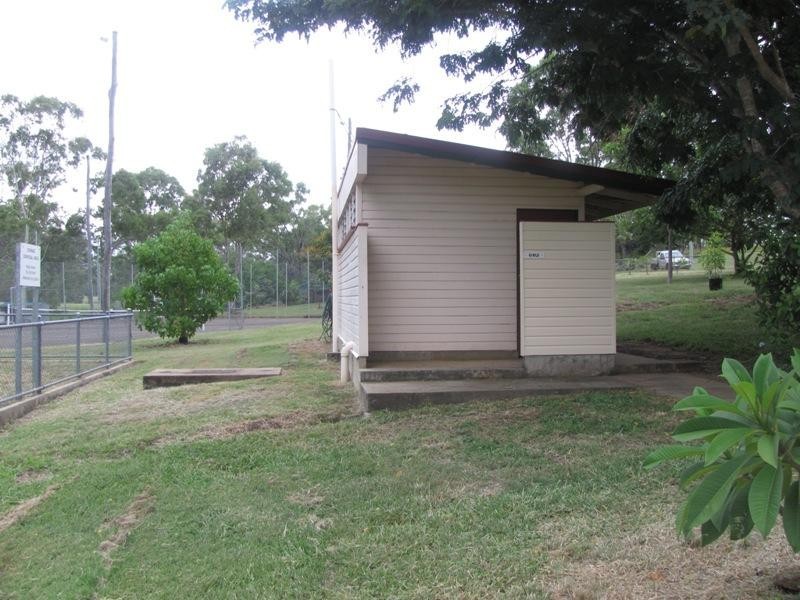 18 Langmorn Street, Raglan QLD 4697