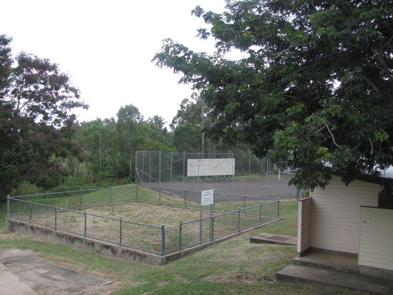 18 Langmorn Street, Raglan QLD 4697