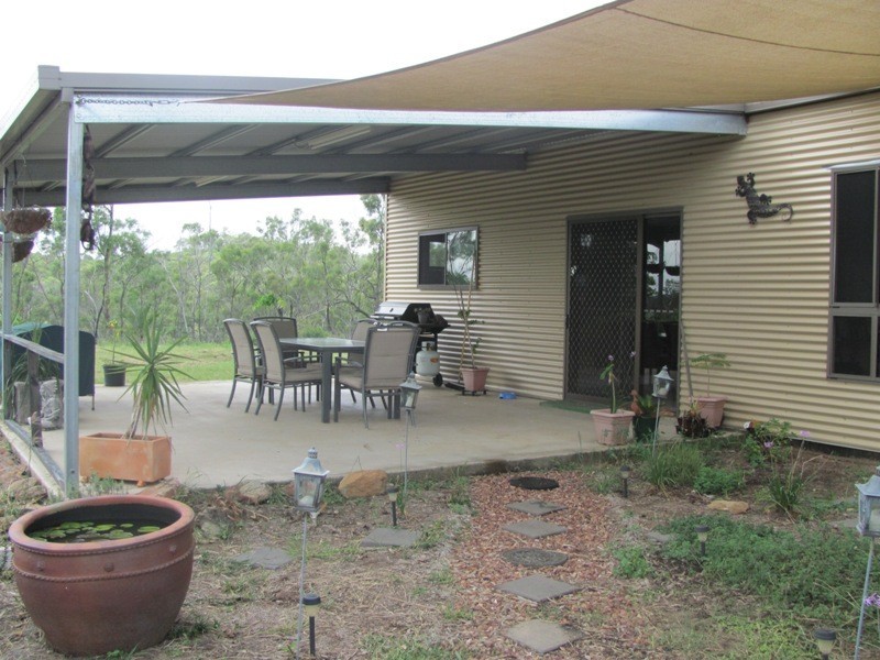 227 Gentle Annie Road,Ambrose, Mount Larcom QLD 4695