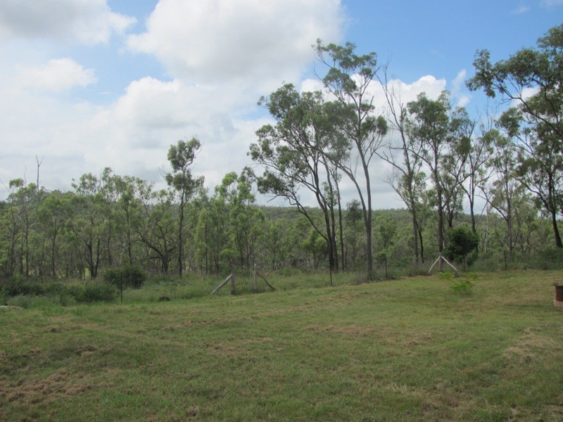 227 Gentle Annie Road,Ambrose, Mount Larcom QLD 4695