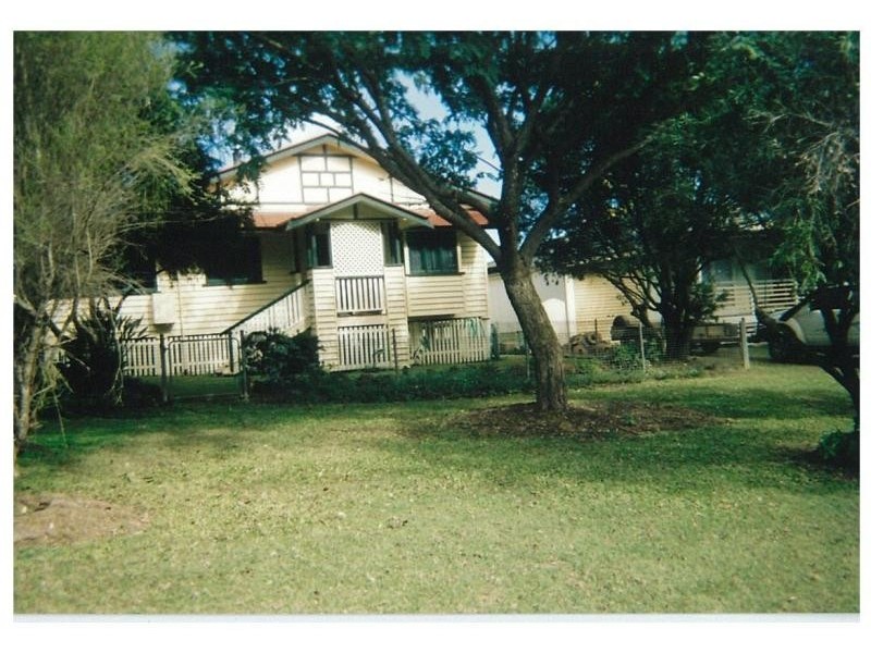 51 FLINDERS STREET, Monto QLD 4630