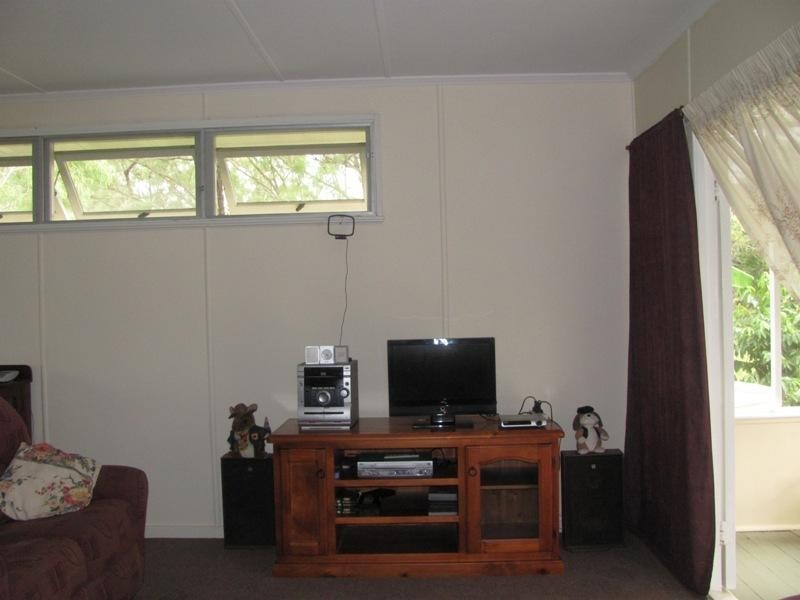 18 Langmorn Street, Raglan QLD 4697