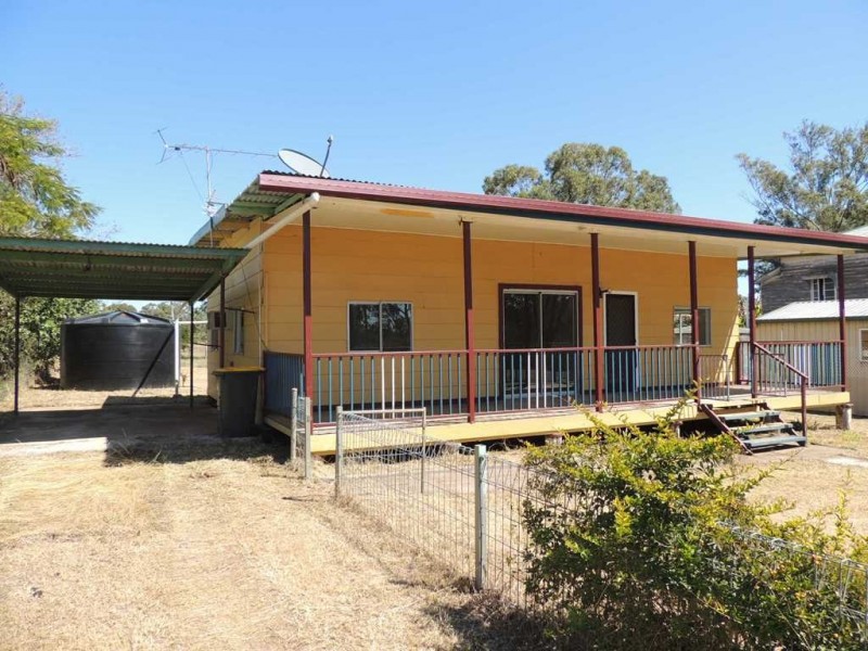 29 TUMMON STREET, Ambrose QLD 4695