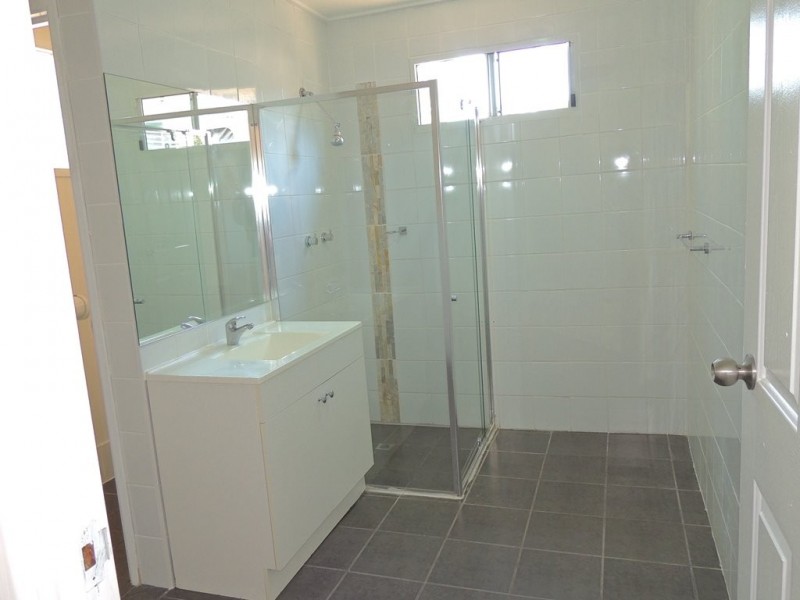29 TUMMON STREET, Ambrose QLD 4695