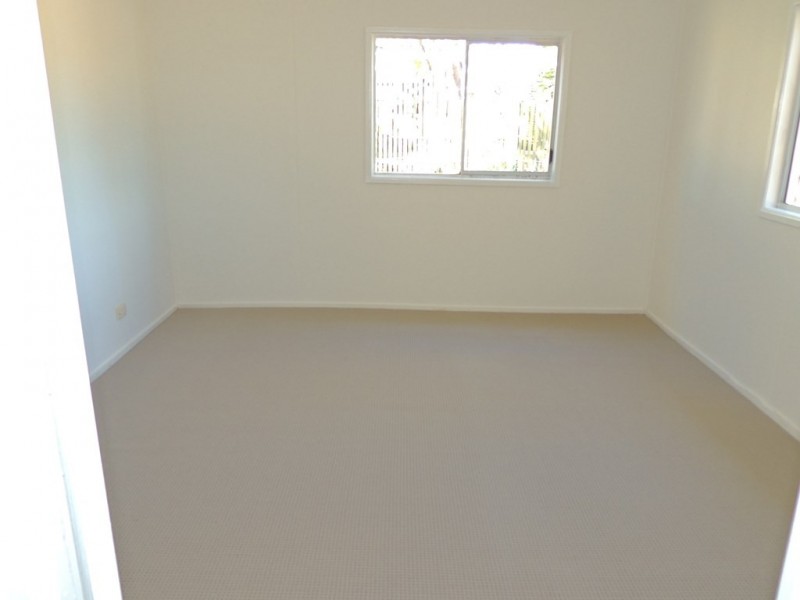 29 TUMMON STREET, Ambrose QLD 4695
