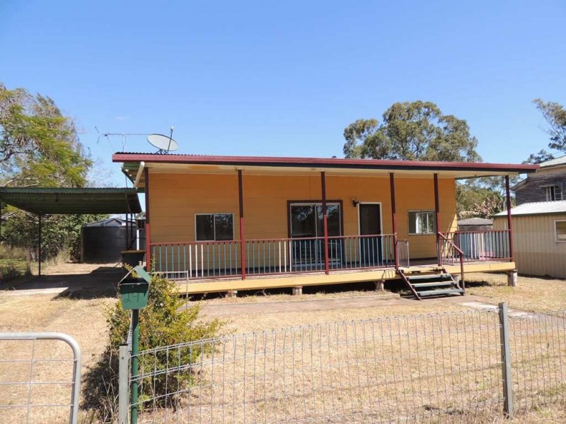 29 TUMMON STREET, Ambrose QLD 4695