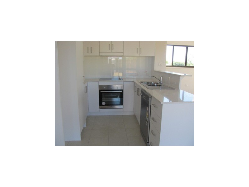 11/15 MORRIS AVENUE, Calliope QLD 4680