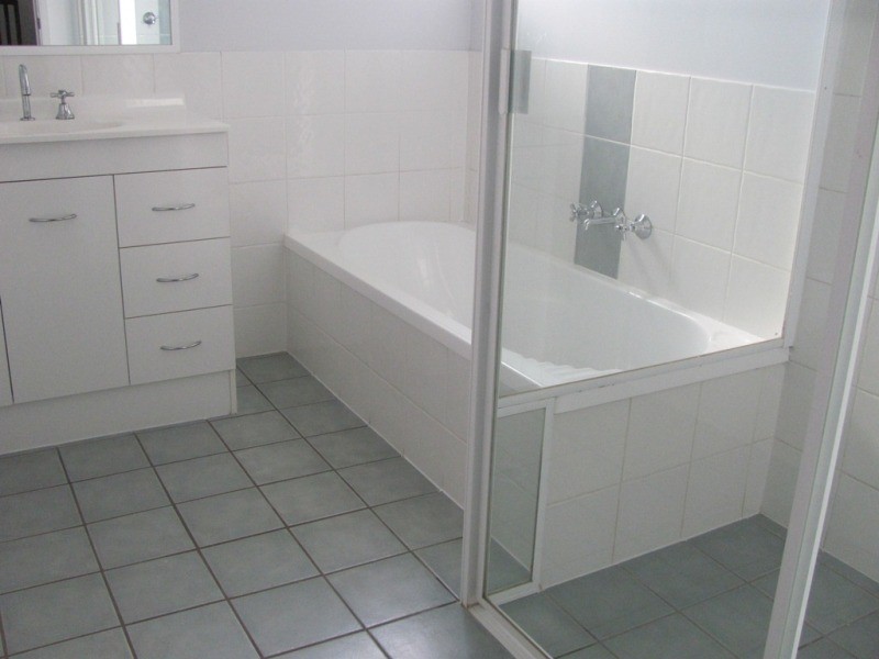 15 NORTH RIDGE DRIVE, Calliope QLD 4680